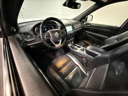 2020 Jeep Grand Cherokee Overland