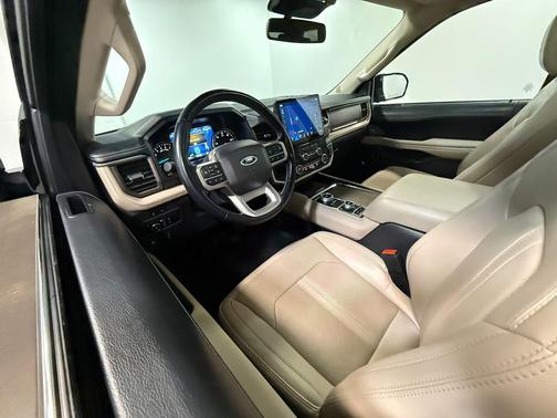 Black Metallic 2024 Ford Expedition Max Limited