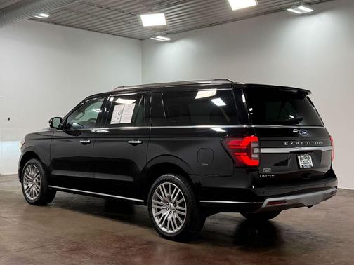 Black Metallic 2024 Ford Expedition Max Limited