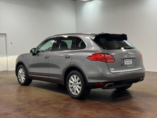 2013 Porsche Cayenne Base