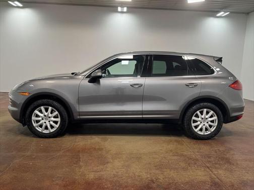 2013 Porsche Cayenne Base
