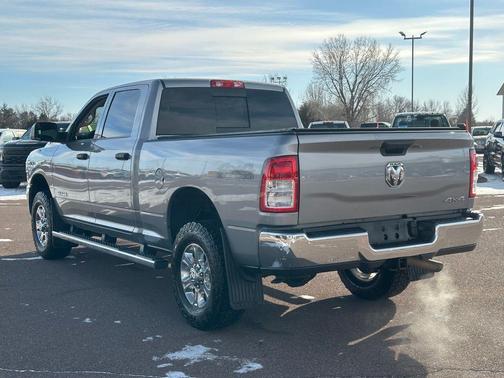 2019 RAM 2500 Tradesman Crew Cab 4x4 6'4' Box