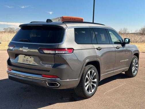 2024 Jeep Grand Cherokee L Overland