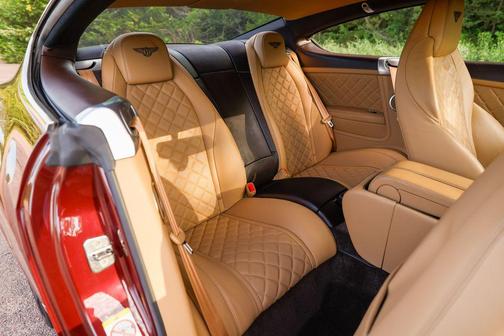 Rubino Red Metallic 2017 Bentley Continental GT V8 S