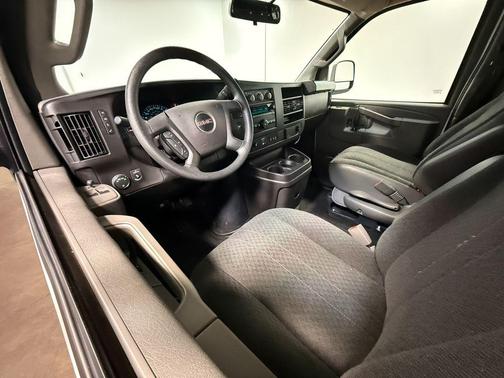 2024 GMC Savana 2500 Work Van