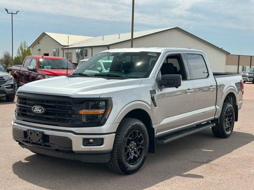 Iconic Silver Metallic 2024 Ford F-150 XLT