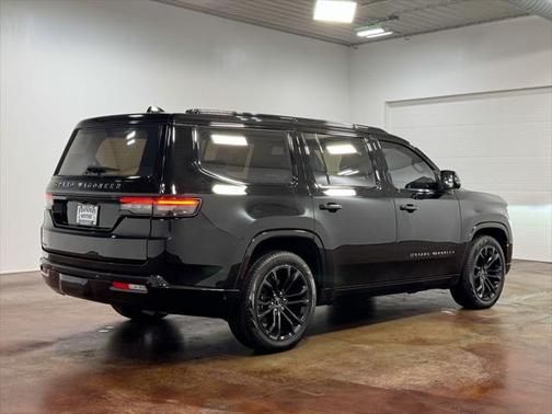 2023 Jeep Grand Wagoneer Obsidian 4x4
