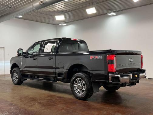 Agate Black Metallic 2023 Ford F-250 Lariat