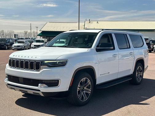 Bright White Clearcoat 2024 Jeep Wagoneer L Series II 4x4
