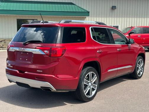 Red Quartz Tintcoat 2019 GMC Acadia Denali