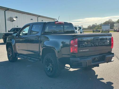Black 2022 Chevrolet Colorado Z71