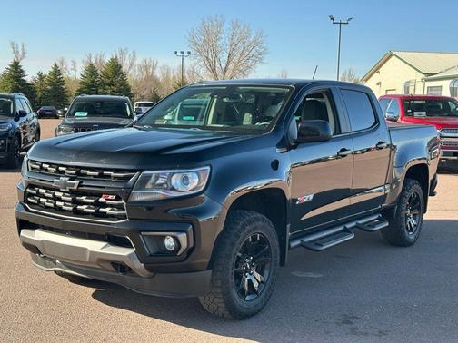 Black 2022 Chevrolet Colorado Z71