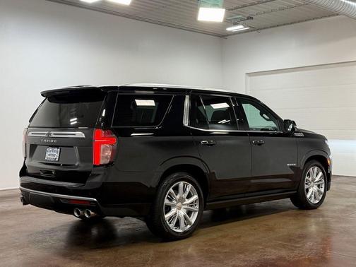 2023 Chevrolet Tahoe 4WD High Country
