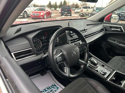 2024 Mitsubishi Outlander SE 2.5 S-AWC