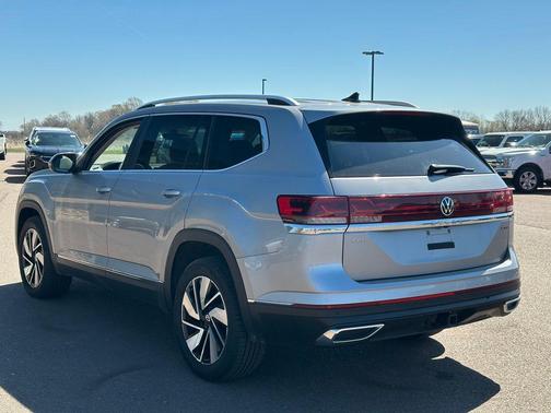 Silver Mist Metallic 2025 Volkswagen Atlas 2.0T SEL