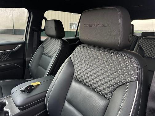 Summit White 2024 GMC Acadia Denali