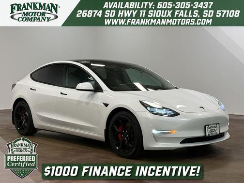 2023 Tesla Model 3 Performance