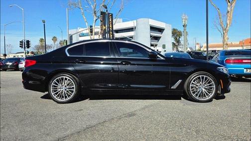 2019 BMW 540 i