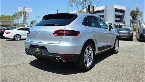 2017 Porsche Macan S