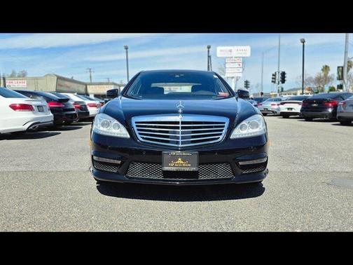 2010 Mercedes-Benz S-Class S 63 AMG