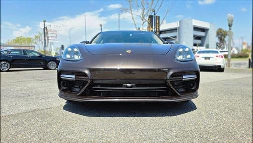 2018 Porsche Panamera Turbo