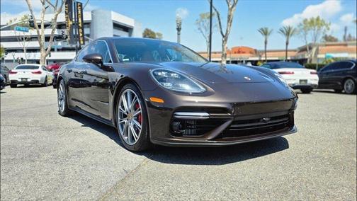 2018 Porsche Panamera Turbo