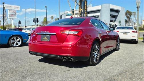 2015 Maserati Ghibli Base