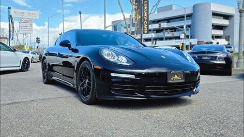 2016 Porsche Panamera Edition