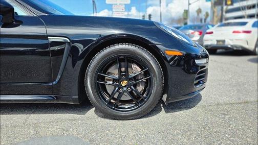 2016 Porsche Panamera Edition