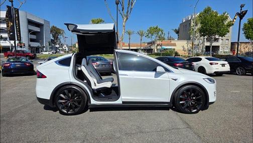 2019 Tesla Model X Long Range