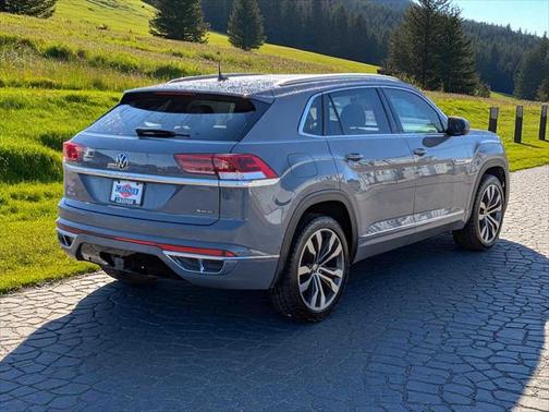 2023 Volkswagen Atlas Cross Sport 3.6L V6 SEL Premium R-Line