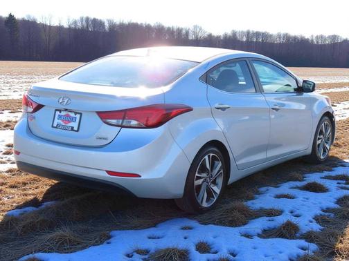 2015 Hyundai ELANTRA Limited