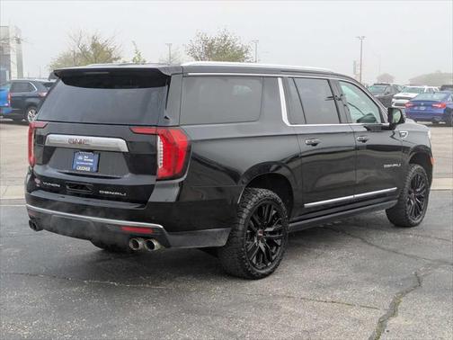 2022 GMC Yukon XL Denali