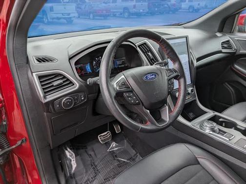 2022 Ford Edge ST-Line