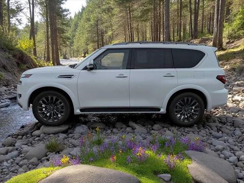 2023 Nissan Armada Platinum