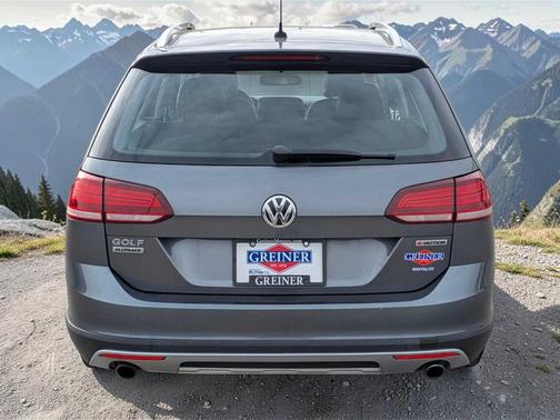 2019 Volkswagen Golf Alltrack TSI S
