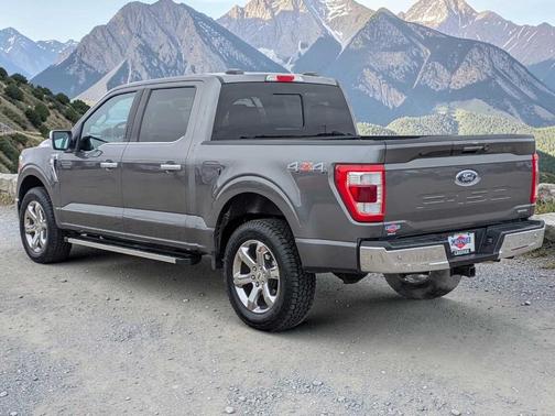 Carbonized Gray Metallic 2022 Ford F-150 Lariat