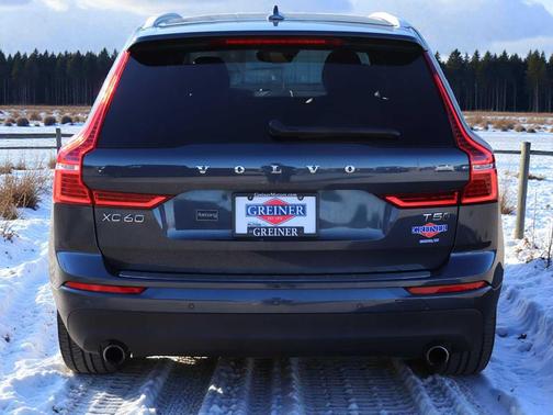 2021 Volvo XC60 T5 Momentum