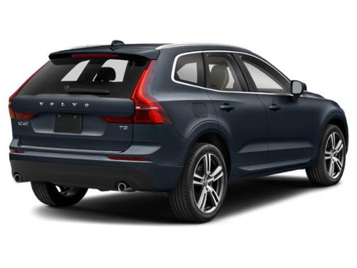 2021 Volvo XC60 T5 Momentum