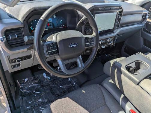 Oxford White 2024 Ford F-150 XLT