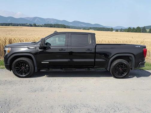 Black 2022 GMC Sierra 1500 Limited Elevation