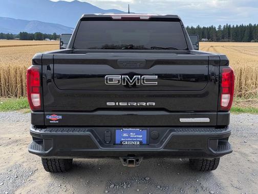 Black 2022 GMC Sierra 1500 Limited Elevation