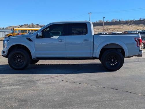 2017 Ford F-150 Raptor