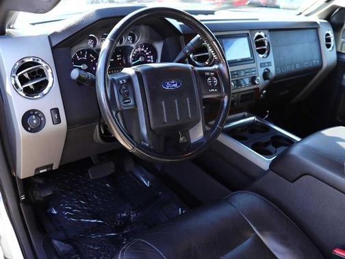 2011 Ford F-350 Lariat Super Duty