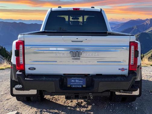 Star White 2024 Ford F-350 King Ranch