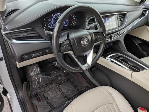 2022 Buick Enclave Avenir