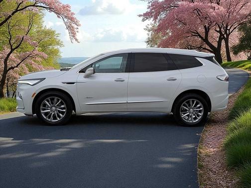 2022 Buick Enclave Avenir