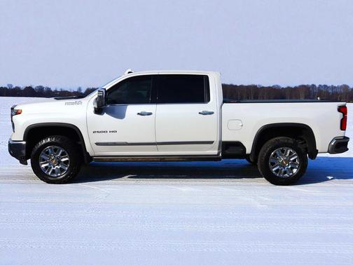 2024 Chevrolet Silverado 2500 LTZ