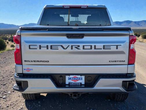 2024 Chevrolet Silverado 1500 Custom