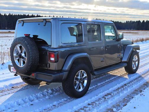 2020 Jeep Wrangler Unlimited Sahara